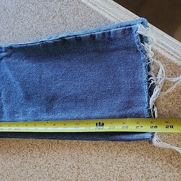 Zara High Waist Frayed Hem Jeans Size 24 - Picture 8 of 12